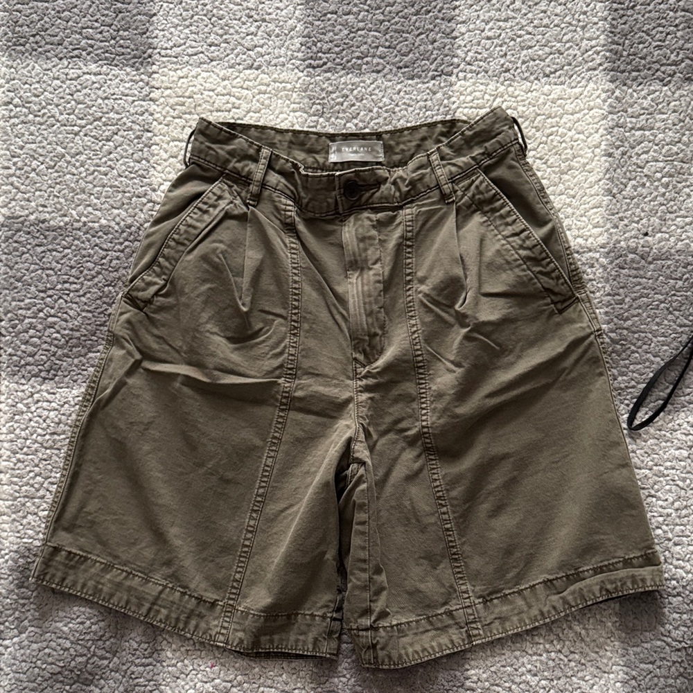 Everlane Olive Green Flat-Front Mid-Rise Shorts